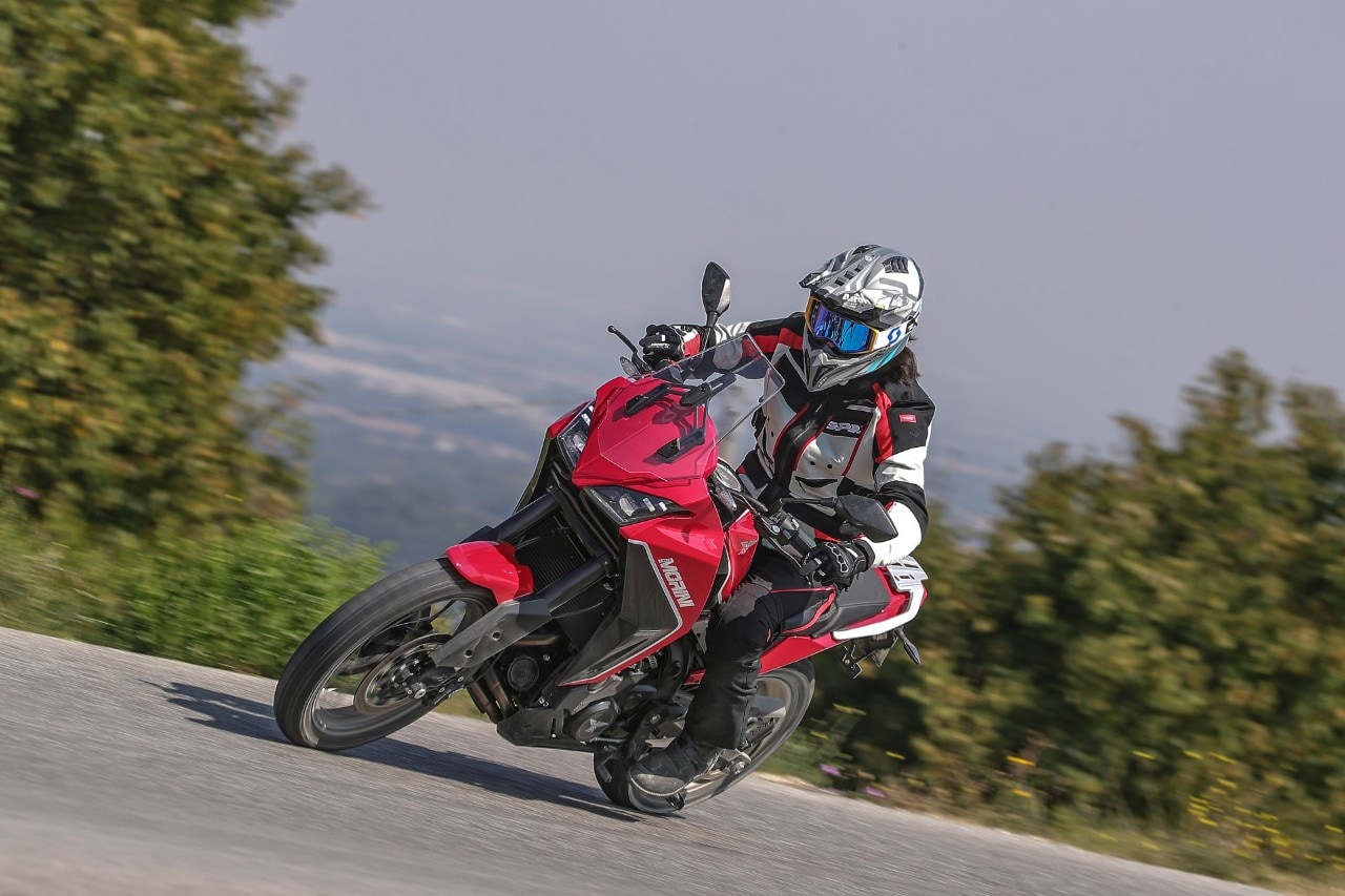 Moto Morini X-Cape: punto di FUGA